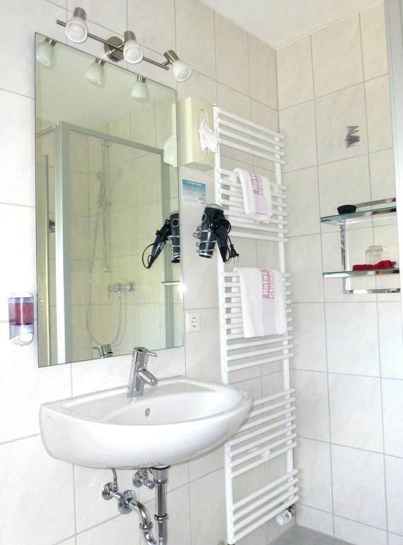 Hotel Landgasthof Maier Steinenbronn Habitación foto