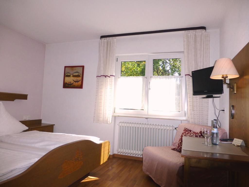 Hotel Landgasthof Maier Steinenbronn Habitación foto