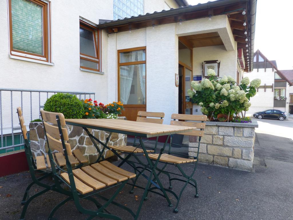 Hotel Landgasthof Maier Steinenbronn Exterior foto